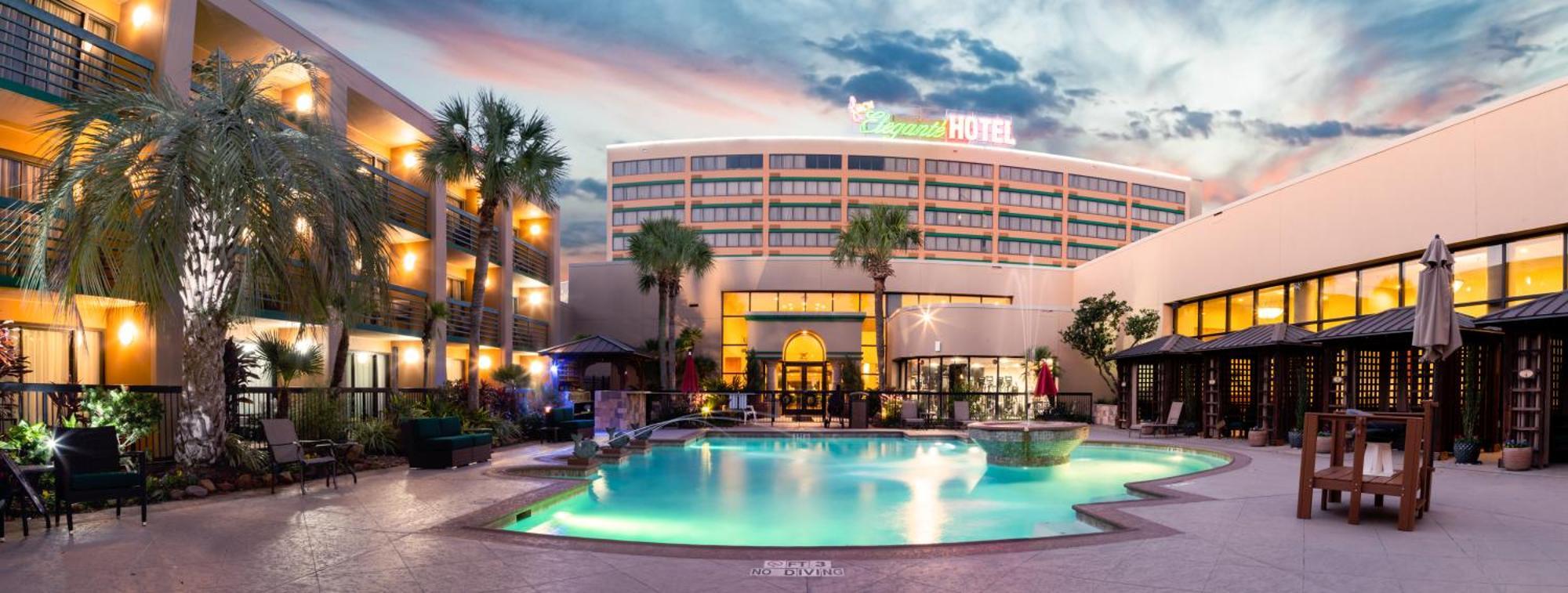 Hotel Mcm Elegante & Conference Center 4*