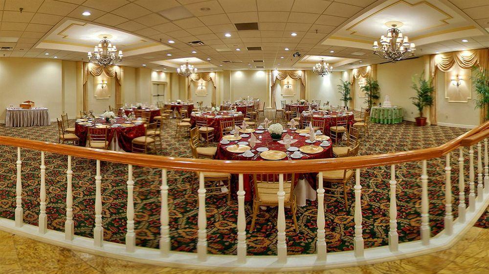 Mcm Elegante & Conference Center 4* Beaumont